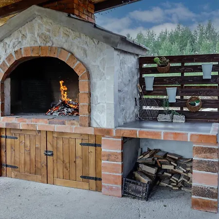 Iva Chalet *
